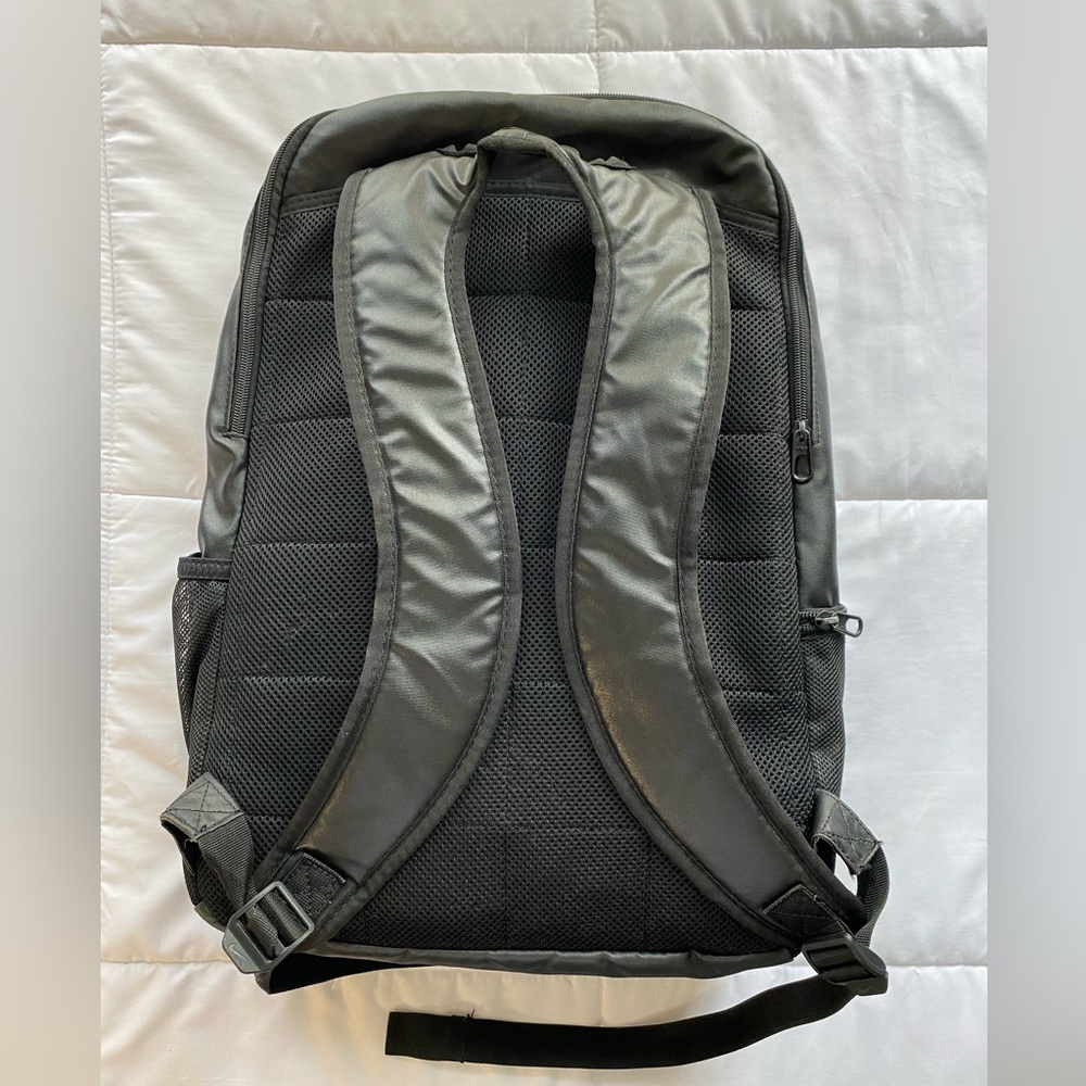 Nike Backpack - Picture 5 of 6